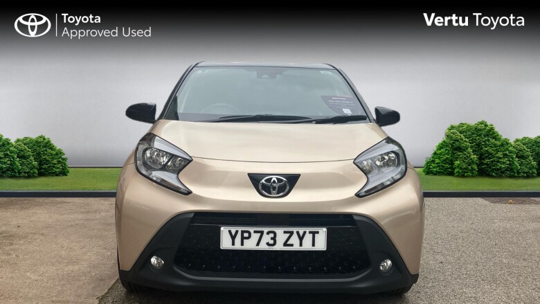 Toyota Aygo X 1.0 VVT-i Edge 5dr Petrol Hatchback